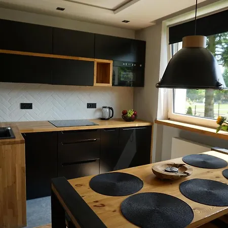 아파트 Jedyne Takie.... 우스트론